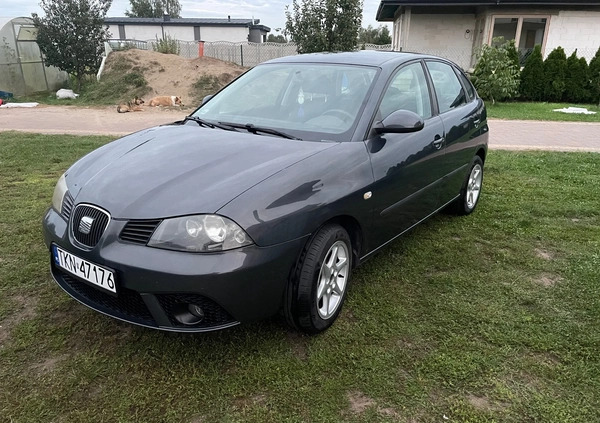 Seat Ibiza cena 7800 przebieg: 243000, rok produkcji 2006 z Końskie małe 46